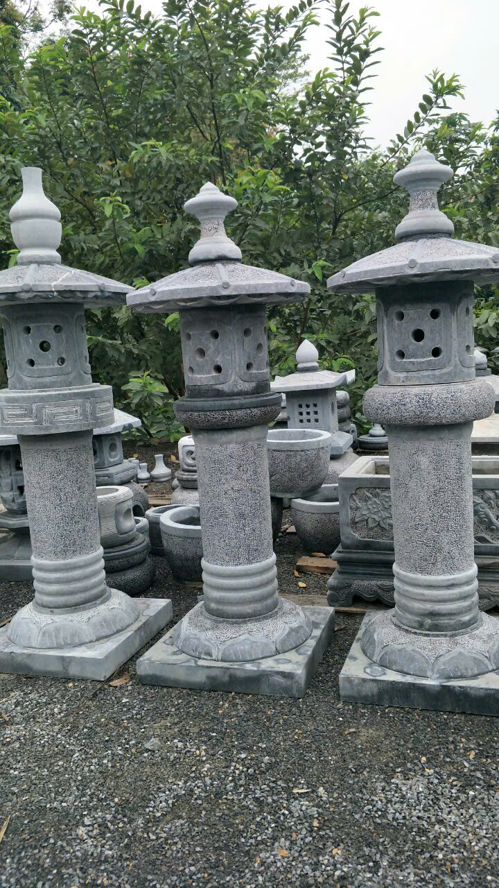 Đèn đá trụ vuông hoặc tròn