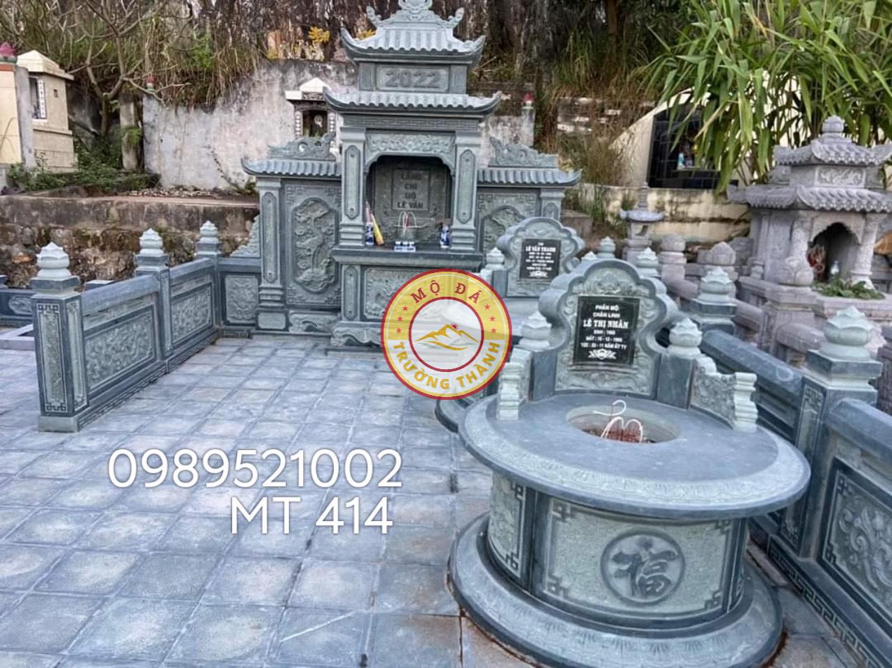 Những họa tiết chạm khắc phức tạp như hình tượng Phật, rồng phượng, hoặc các biểu tượng tâm linh độc đáo 