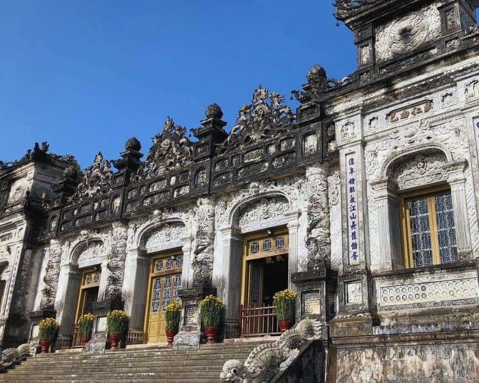 Top 10 Mẫu Lăng Mộ Gia Đình Đẹp Tại Huế 3 Lăng Mộ Gia Đình tại Lăng Khải Định