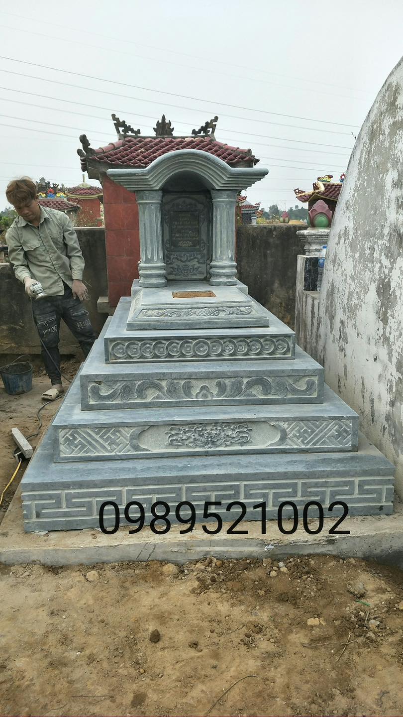 Mộ đá mái vòm chạm khắc tinh xảo