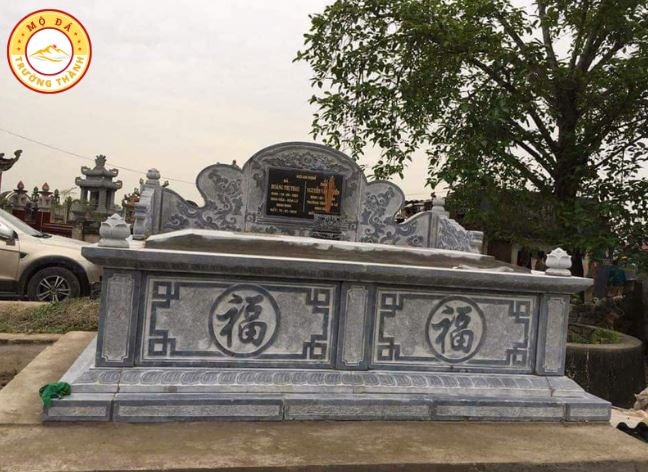 Lăng mộ bằng đá xanh đen đẹp tại Nam Định