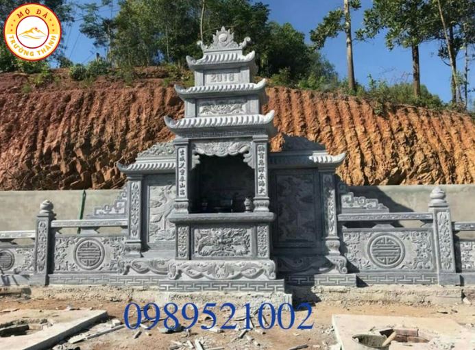 Top 10 lăng mộ bằng đá xanh đen đẹp tại Thanh Hóa 2 Lăng mộ đá xanh đen ba mái