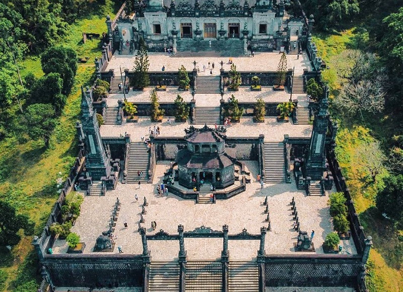 hàng rào lăng khải định