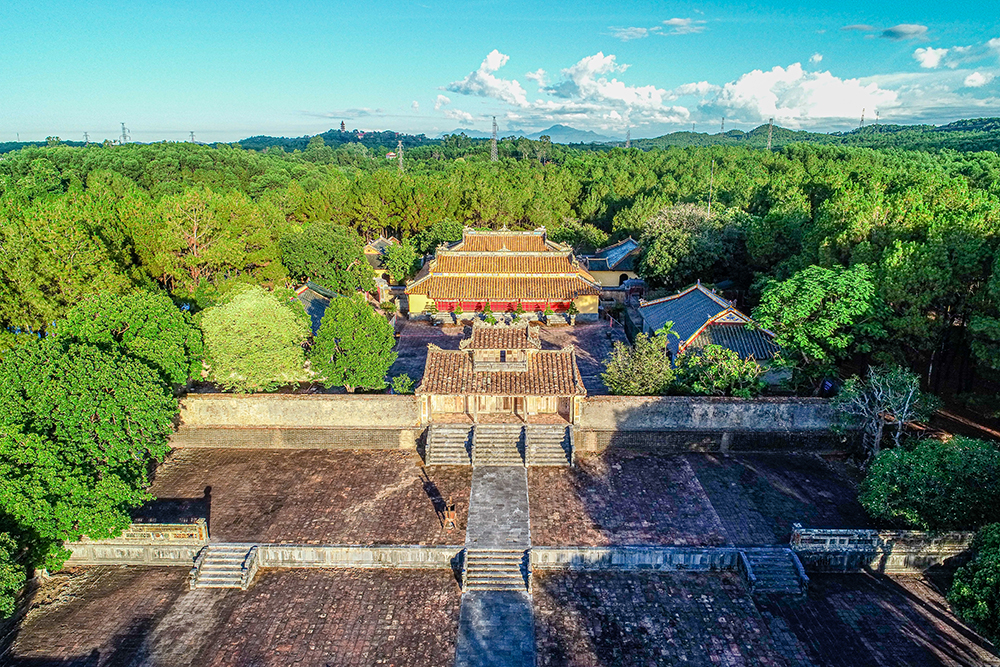 hàng rào lăng thiệu trị