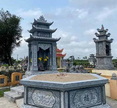 Top 10 Mộ Đá Lục Lăng Tại Tuyên Quang 3 Mộ đá lục lăng tại xã Hồng Quang, huyện Lâm Bình