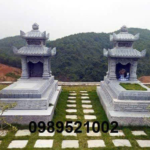 Mộ đôi có mái