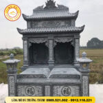 Mộ đôi có mái che tạ Kon Tum