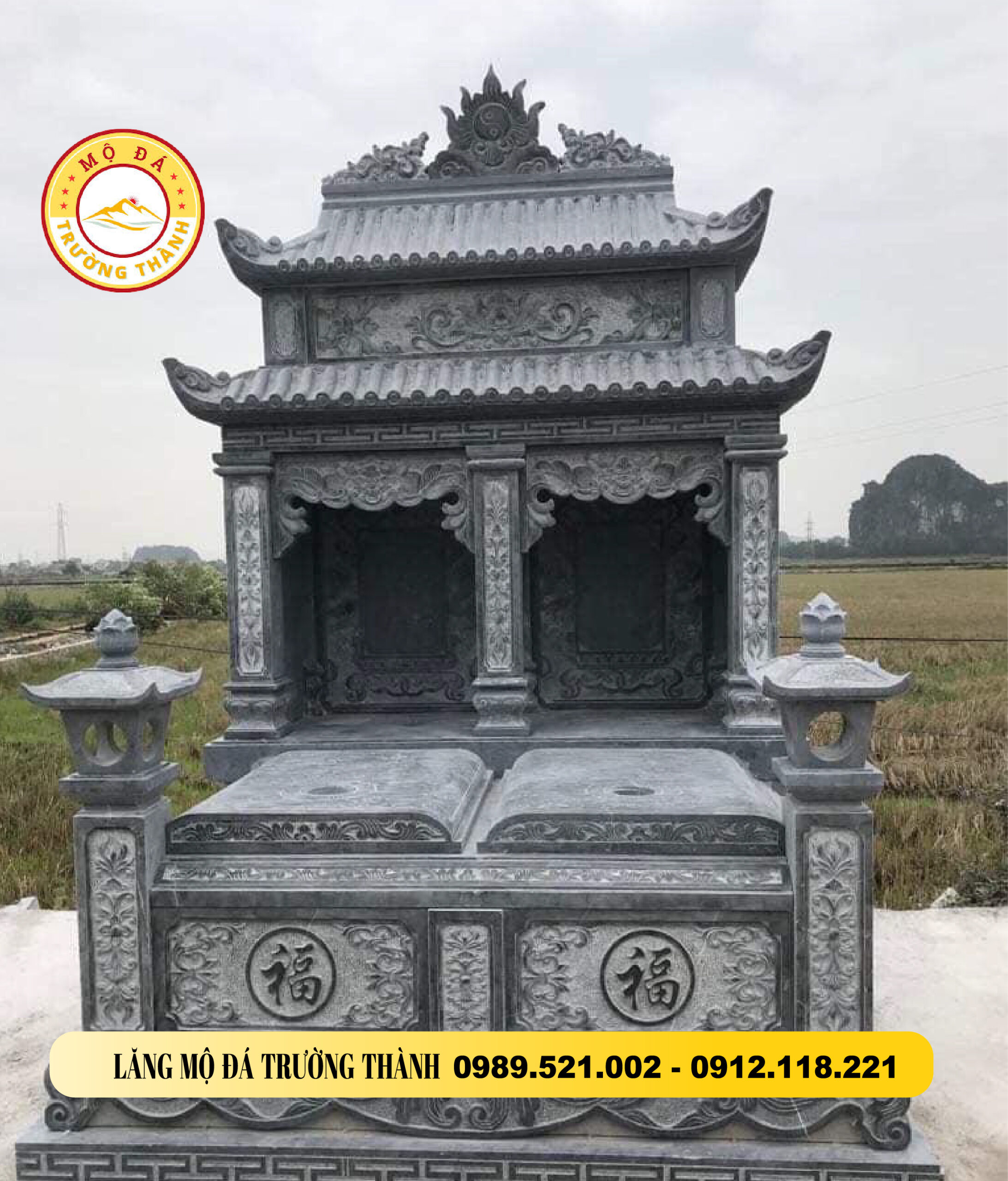 Mộ đôi có mái che tạ Kon Tum