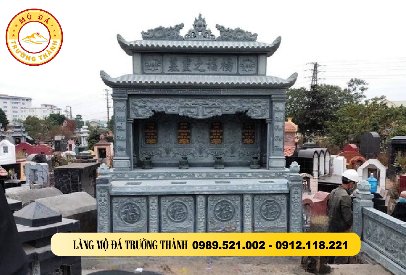 Mộ đôi có mái che tại Đồng Tháp