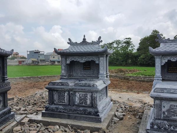 Mộ Đôi Tại Xã Quảng Bình, Huyện Quảng Xương