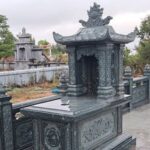 Mộ Đá Cho Người Cao Tuổi Và Những Lưu Ý Khi Thiết Kế